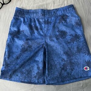 Champion boys shorts. Size L (14/16)